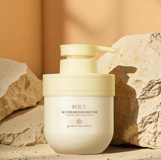 手霜实测:护手霜哪个牌子的好?ag九游会登录2025四款护(图2) 手霜实测:护手霜哪个牌子的好?ag九游会登录2025四款护(图2)